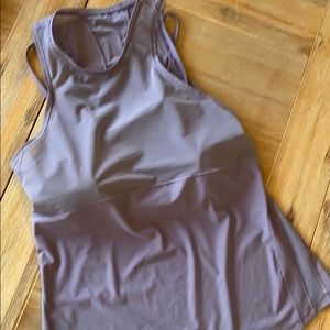 EUC Lululemon Built In Bra + Top, Sz 6